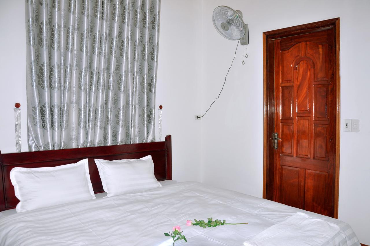 Ngoc Tung Mini Hotel Hue Buitenkant foto