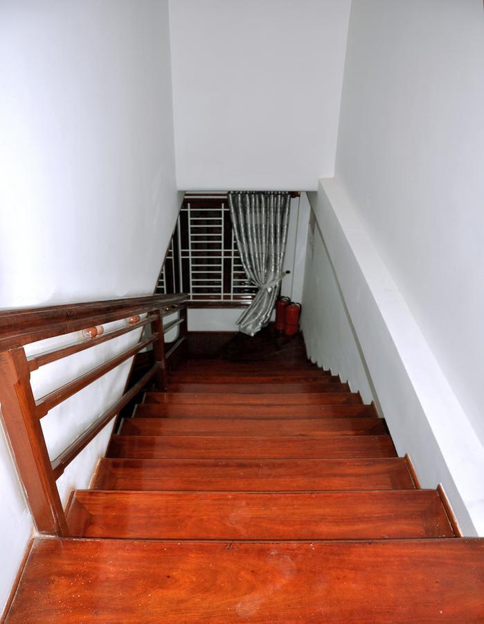 Ngoc Tung Mini Hotel Hue Buitenkant foto