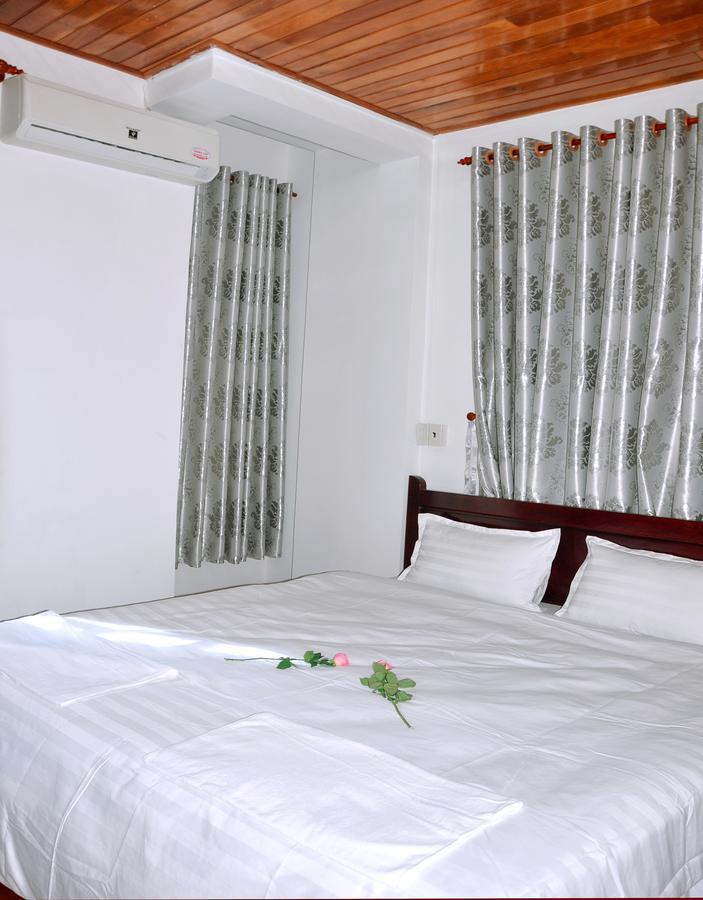 Ngoc Tung Mini Hotel Hue Buitenkant foto